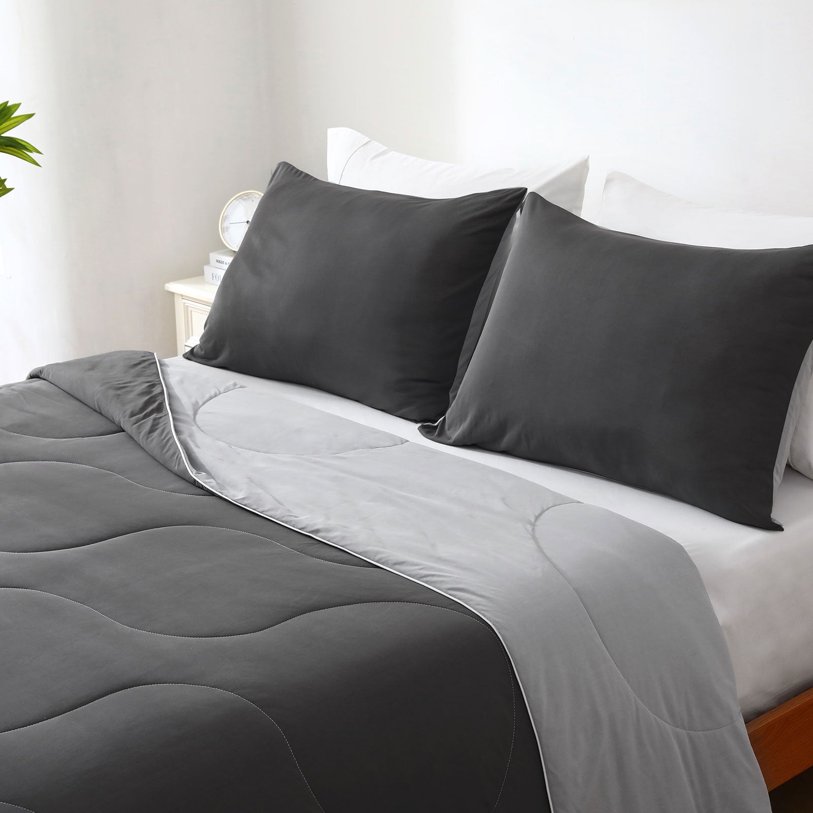 10021-Cooling Comforter-Gray